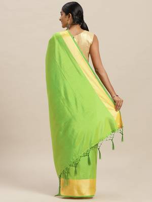 Green printed silk cotton saree with blouse 2