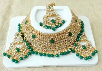 Lalso Gorgeous Green Bridal Kundan Choker Necklace Earring Maangtikka Jewelry Set - LKCN02_GR 2
