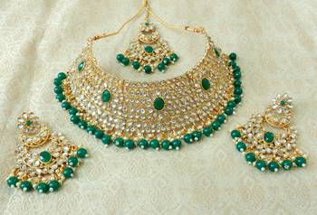 Lalso Gorgeous Green Bridal Kundan Choker Necklace Earring Maangtikka Jewelry Set - LKCN02_GR 3