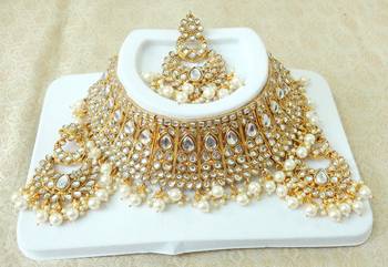 Lalso Gorgeous White Bridal Kundan Choker Necklace Earring Maangtikka Jewelry Set - LKCN05_WT 2