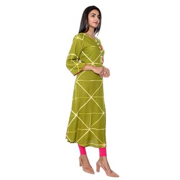 Women Green Tie-Dye Rayon Staple Long Kurta 2