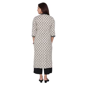 Women Black Printed Cotton Long Kurta 2