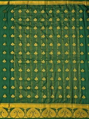 Green Woven Crepe Saree With Blouse 5