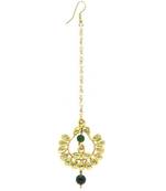 Chand Bali Shaped Maang Tikka Decorated Kundan & Pearl Drops