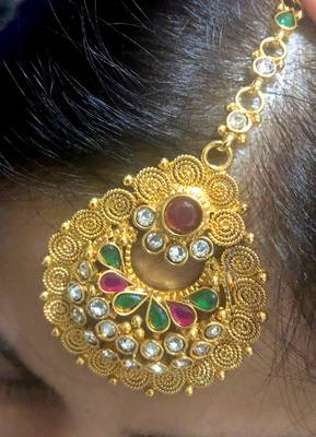 Multicolor maang-tikka 1