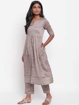 Brown Gota Slit Kurta 9