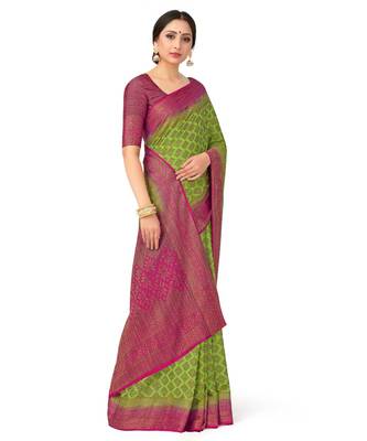 Green Woven Art Silk Saree With Blouse 2