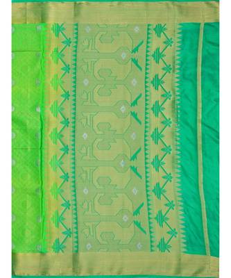 Green Woven Art Silk Saree With Blouse 5