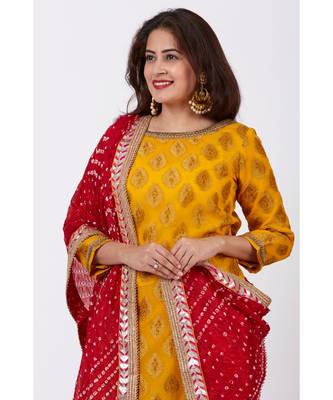 Mangal Mustard Banarsi Kurti With Crushed Silk Palazzos and Bandhani Dupatta 3