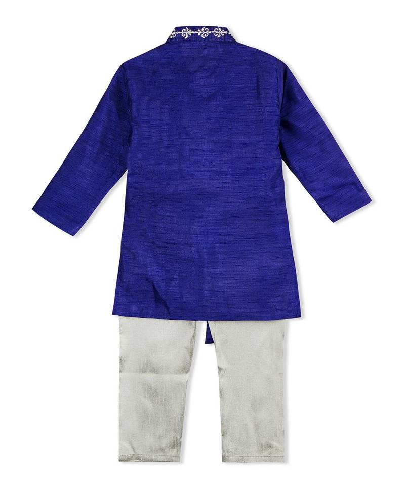 Motif Design Cross Cut Kurta Pajama