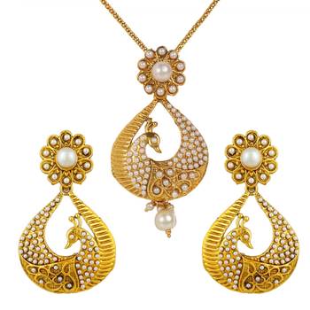 White  Peacock Pendant Necklace Sets 1