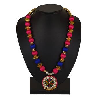 Pink Collar Necklace 1