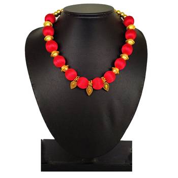 Red Chokers 1