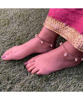 White Gold Tone Pearl Anklet 1