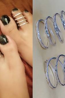 Silver toe-rings