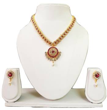 Maroon necklaces 1
