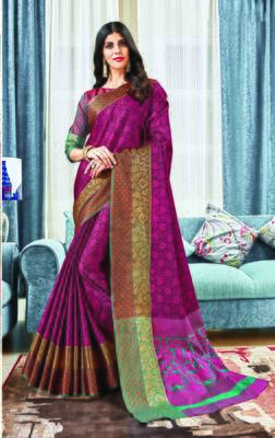 Pink woven silk saree with blouse 1