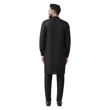 Black Plain Pure Silk Men Kurtas 3