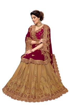 Trendmalls Purple embroidered silk saree with blouse  5