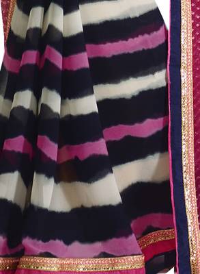Pink printed georgette saree with blouse 4