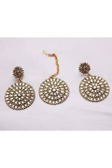 White stone studded bridal maang tikka set