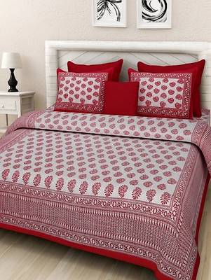 Dreamy Zone Red Printed King Size Bedsheet with 2 Pillow Cover 1