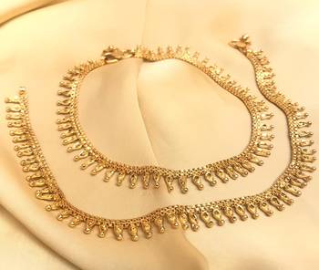 Gold anklets 1