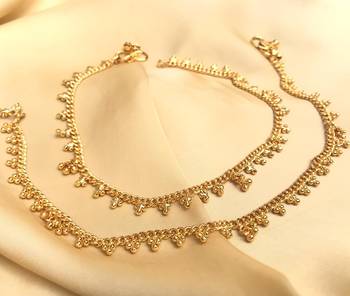 Gold anklets 1