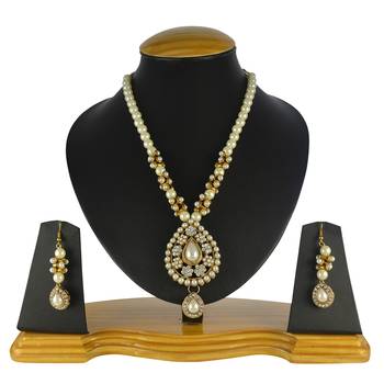 White necklace-sets 2