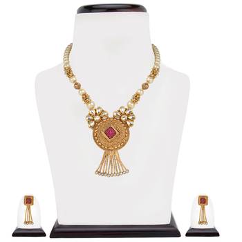 Pink necklace-sets 2