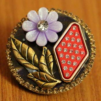 Purple Zircon       Brooch 1