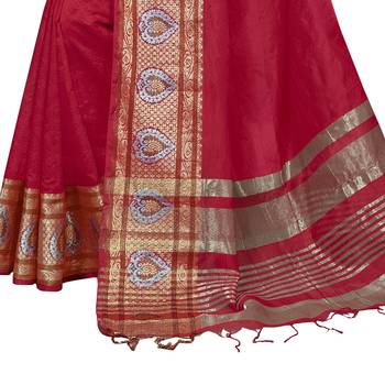 Red woven cotton silk saree with blouse 3