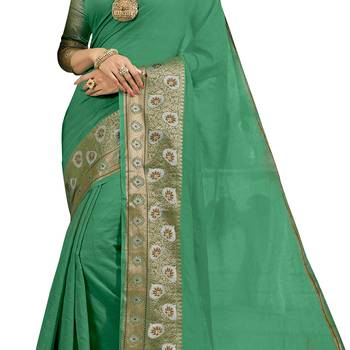 Green woven cotton silk saree with blouse 4