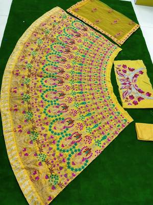 Yellow embroidered georgette semi stitched lehenga 2