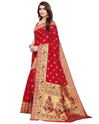 Red woven silk blend saree with blouse 3