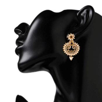 Black chandbali 3