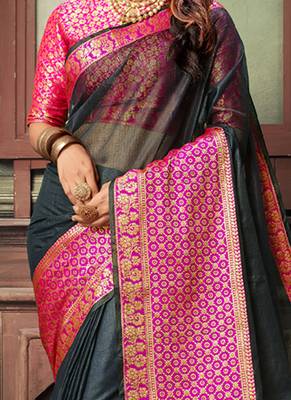 Black Plain Cotton Silk Saree With Blouse 2
