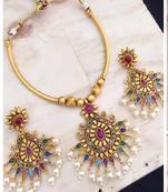 Multicolor necklaces