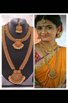 Gold necklaces 1