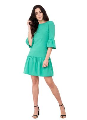 Green plain crepe dresses 1