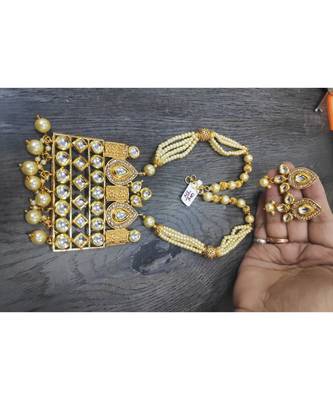 Meenakari Kundan Gold Plated Chokar Necklace Set 1