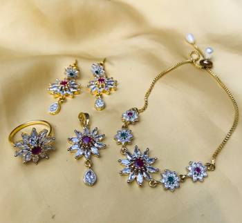 Gold necklace-sets 1