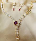 Gold necklace-sets