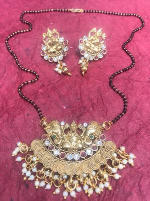 Gold mangalsutra 1