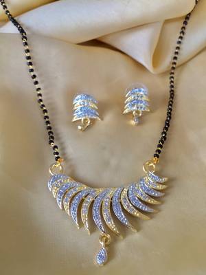 Gold mangalsutra 1