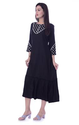 Black Color Rayon Fabric Straight Kurti 5