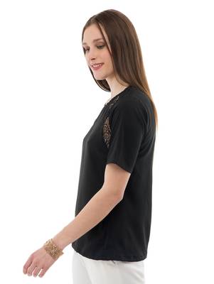 Women's Crepe Net Black Casual Top 2