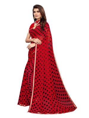 Red Printed Chiffon Saree With Blouse 2