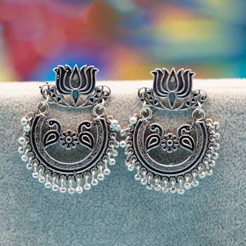 Silver earrings 2