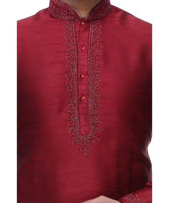 Maroon Embroidered Silk Sherwani 2